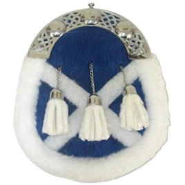 A sporran featuring Scotland flag on the front cantle Celtic design